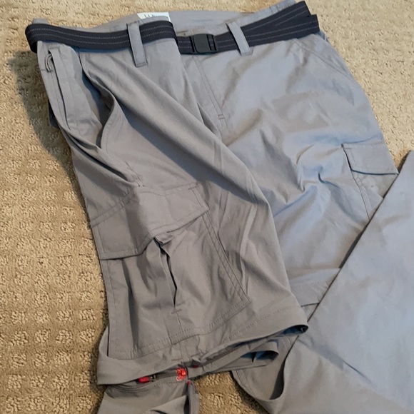 LL Bean size L, Convertible pants - Picture 2 of 4